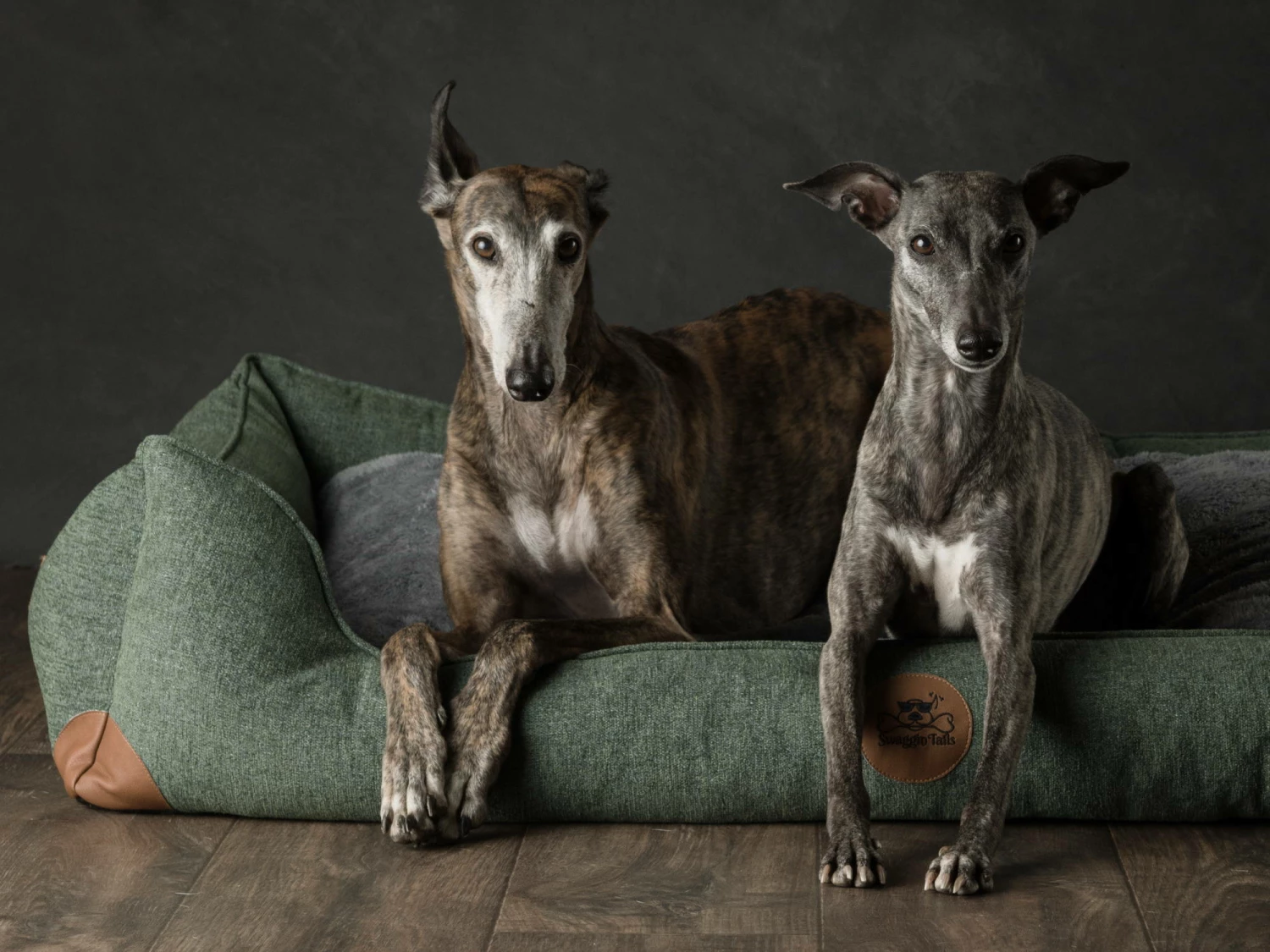 Swaggin Tails Hundebett Sömnig Waldgrün 8 Swaggin Tails Hundebett Sömnig Waldgrün – Bild 8